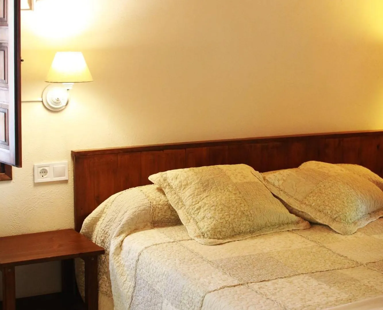 El Celler De La Guardia Guest House Montserrat